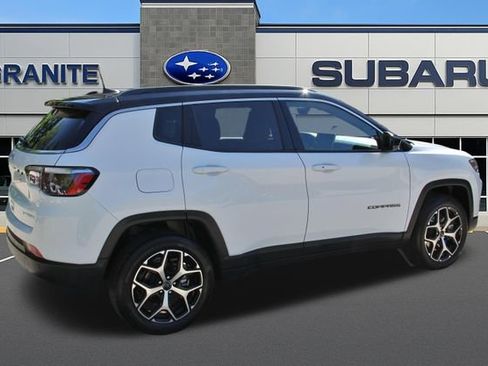 Used 2026 Jeep Compass Limited AWD/4WD image 13