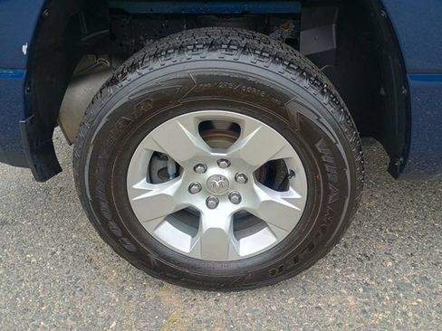 Used 2023 RAM 1500 Big Horn AWD/4WD image 11