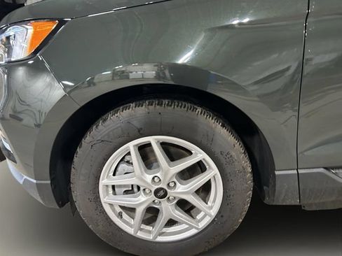 Used 2024 Ford Edge SEL w/ Convenience Package AWD/4WD image 14