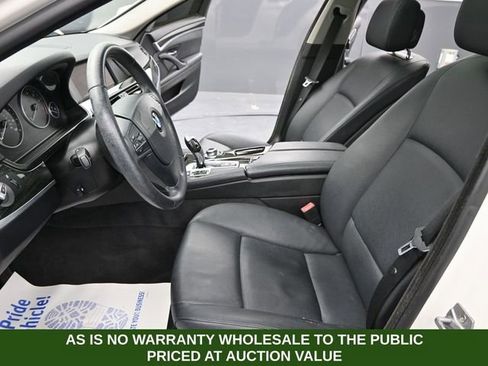 Used 2013 BMW 528i Sedan image 10
