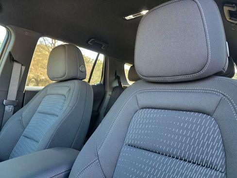 New 2026 Chevrolet Equinox LT w/ Midnight Edition image 9