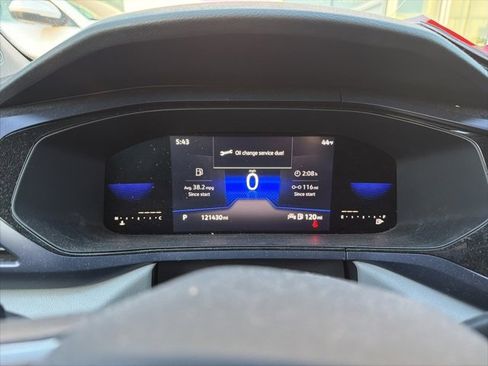 Used 2022 Volkswagen Taos SE image 7