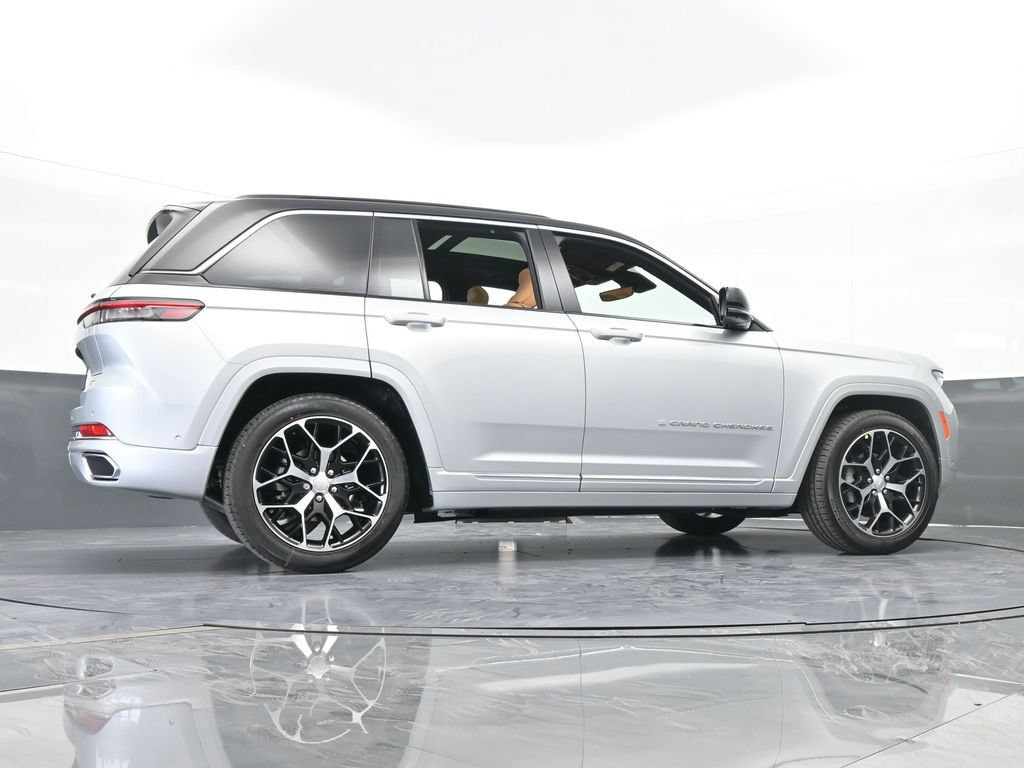 New 2025 Jeep Grand Cherokee Summit AWD/4WD image 67
