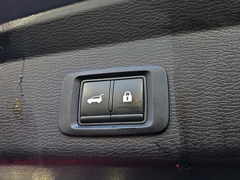 Used 2022 Mitsubishi Outlander SE image 31