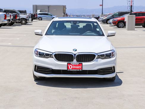 Used 2019 BMW 530i RWD image 2