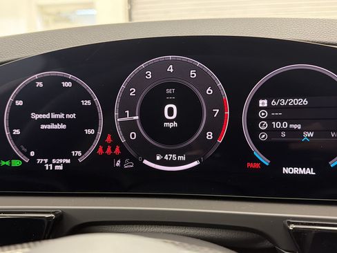New 2026 Porsche Cayenne Coupe AWD/4WD image 18