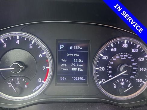 Used 2020 Hyundai Santa Fe SE AWD/4WD image 3