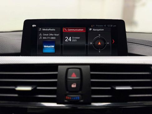 Used 2018 BMW M3 image 25