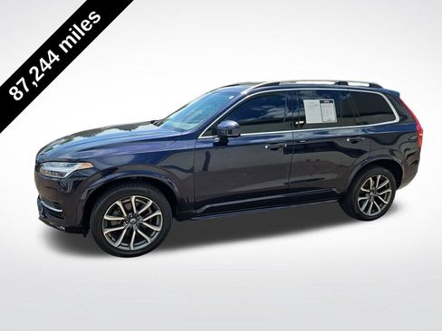 Used 2019 Volvo XC90 T5 Momentum w/ Protection Package Premier FWD image 2