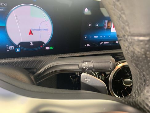 Used 2020 Mercedes-Benz CLA 250 4MATIC image 25