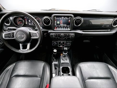 Certified 2022 Jeep Wrangler Unlimited Sahara image 15