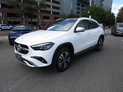 Used 2026 Mercedes-Benz GLA 250 4MATIC image 1