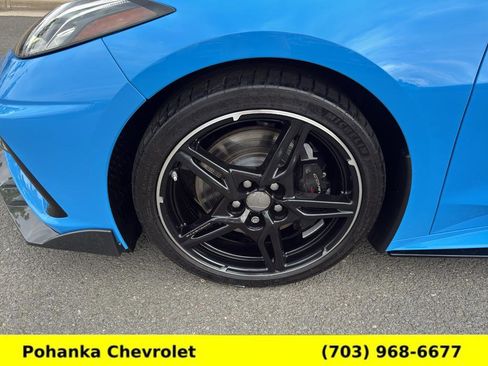 Used 2021 Chevrolet Corvette Stingray Coupe w/ Z51 Performance Package RWD image 22