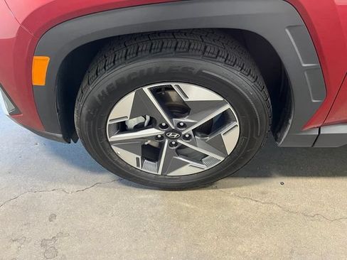Used 2025 Hyundai Tucson SEL FWD image 31