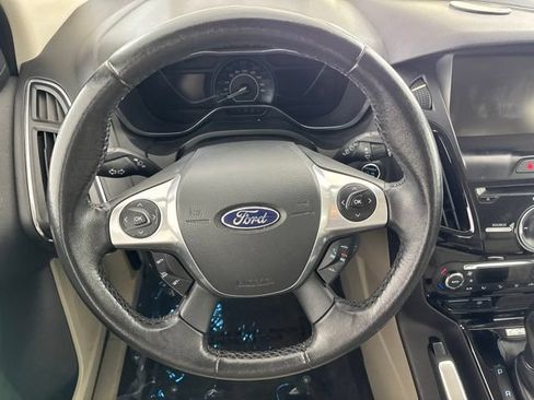 Used 2013 Ford Focus Electric Hatchback FWD image 25
