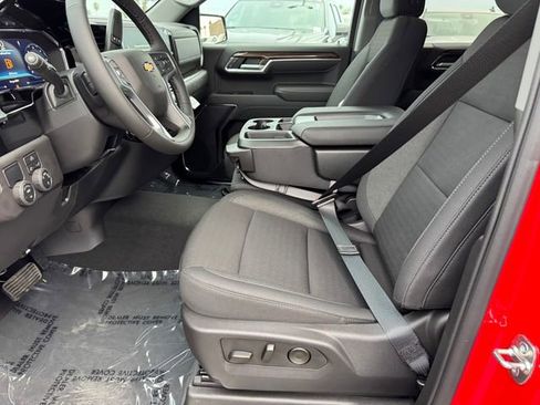 New 2025 Chevrolet Silverado 1500 LT w/ Convenience Package II RWD image 13
