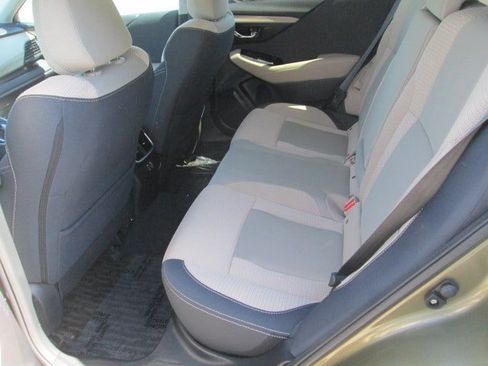 Used 2023 Subaru Outback Premium AWD/4WD image 10