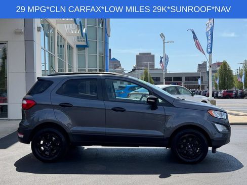 Used 2021 Ford EcoSport SE w/ SE Convenience Package FWD image 2