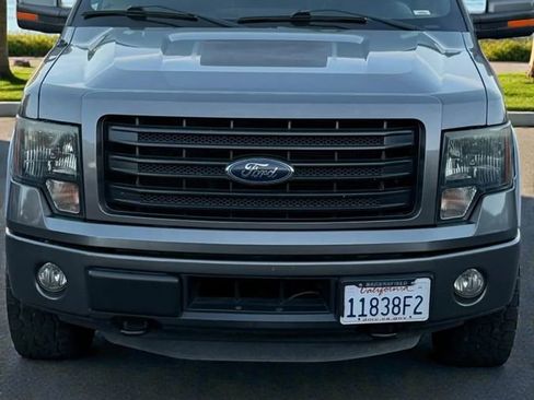 Used 2014 Ford F150 FX4 w/ FX Appearance Package AWD/4WD image 4