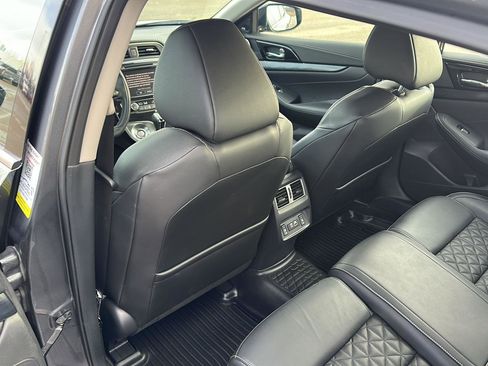 Used 2022 Nissan Maxima Platinum w/ Sport Mat Group image 12