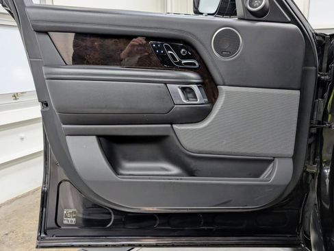 Used 2020 Land Rover Range Rover AWD/4WD image 12