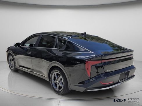 Certified 2025 Kia K4 FWD image 8
