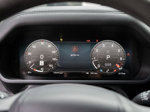 Used 2023 Land Rover Defender 90 Carpathian Edition image 32