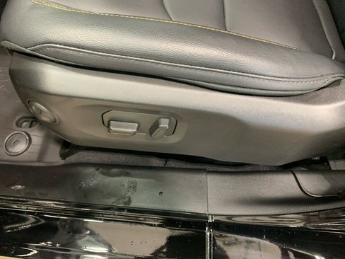 New 2025 Jeep Wrangler Sahara w/ Safety Group image 32