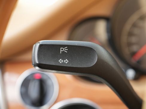 Used 2013 Porsche Panamera image 48