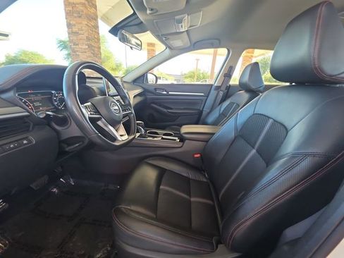 Used 2023 Nissan Altima 2.5 SR image 18