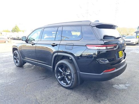 New 2025 Jeep Grand Cherokee L Limited w/ Luxury Tech Group II AWD/4WD image 3