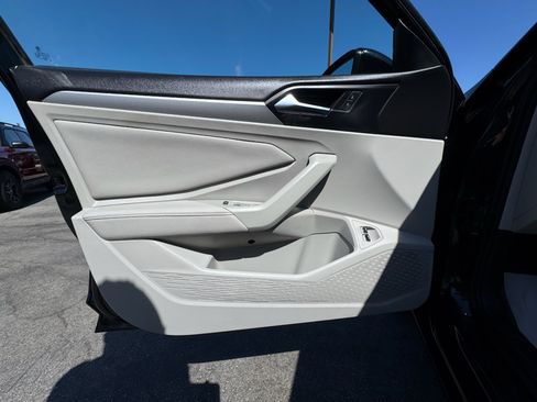 Used 2023 Volkswagen Jetta S FWD image 23
