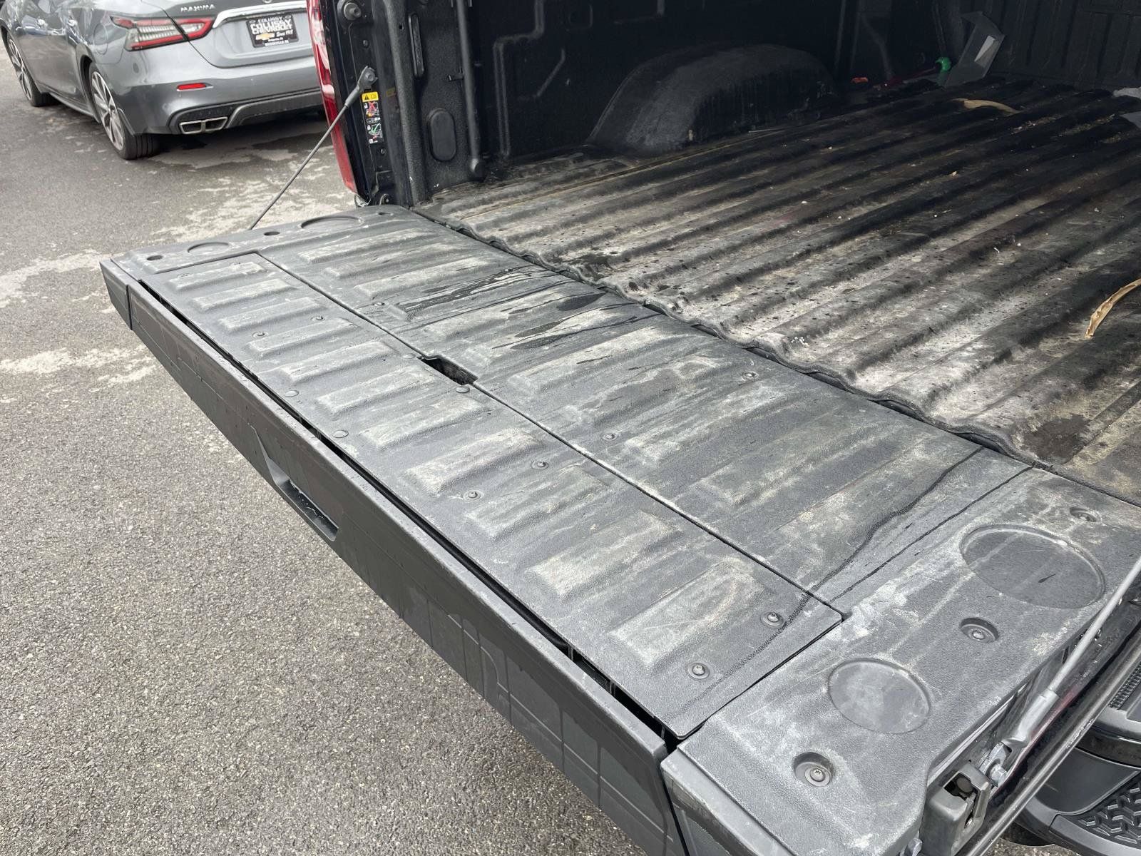Certified 2024 GMC Sierra 2500 Denali Ultimate AWD/4WD image 19