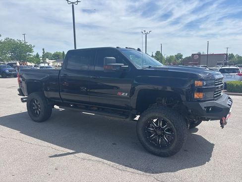 Used 2019 Chevrolet Silverado 2500 LTZ w/ Duramax Plus Package image 1