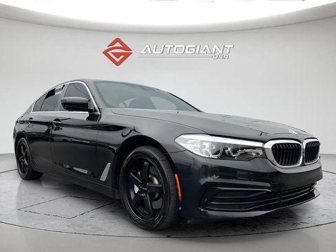 Used 2019 BMW 530i xDrive w/ Convenience Package image 7