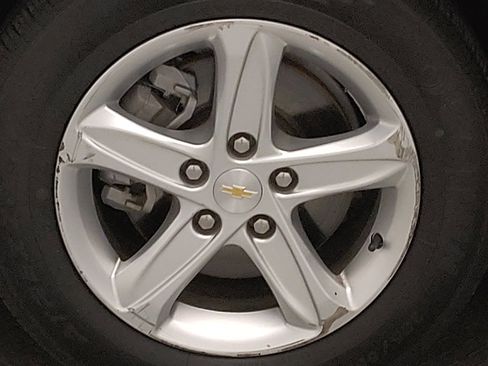 Used 2023 Chevrolet Malibu LS FWD image 31