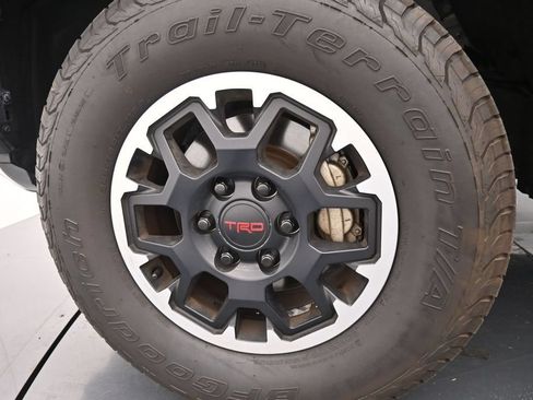 Used 2024 Toyota Tacoma TRD Off-Road AWD/4WD image 14