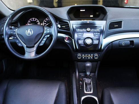 Used 2016 Acura ILX FWD image 9