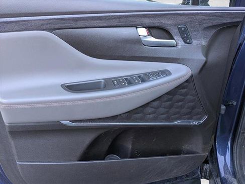 Used 2019 Hyundai Santa Fe AWD image 14