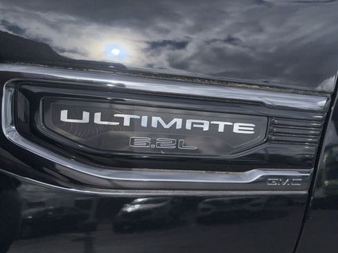 Used 2023 GMC Sierra 1500 Denali Ultimate AWD/4WD image 17