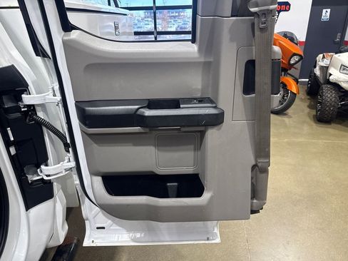 Used 2017 Ford F350 XL w/ Power Equipment Group AWD/4WD image 96