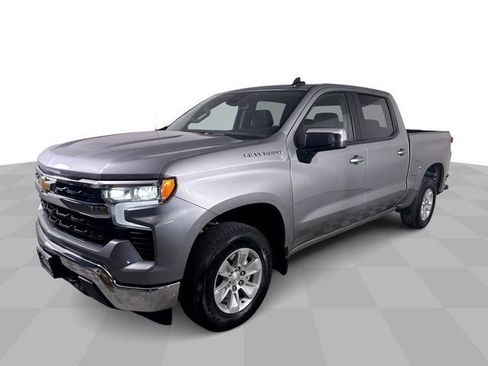 Used 2025 Chevrolet Silverado 1500 LT image 4