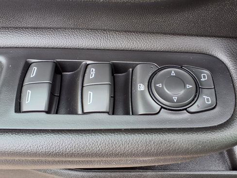 Certified 2023 GMC Terrain SLT w/ Elevation Edition image 19