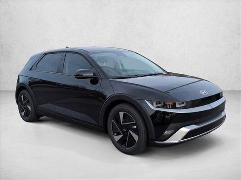 New 2026 Hyundai Ioniq 5 SE image 7