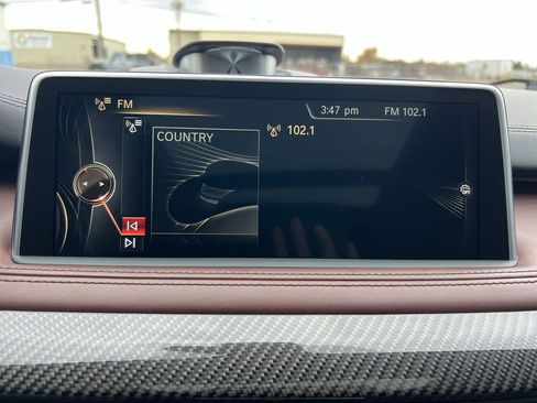 Used 2016 BMW X5 M image 13