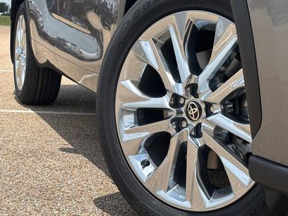 New 2026 Toyota Highlander Limited