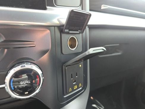 New 2025 Ford F150 Lariat w/ Equipment Group 502A High AWD/4WD image 28