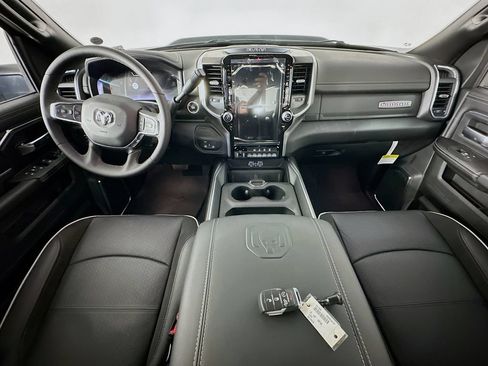 New 2026 RAM 2500 Laramie w/ Night Edition AWD/4WD image 9