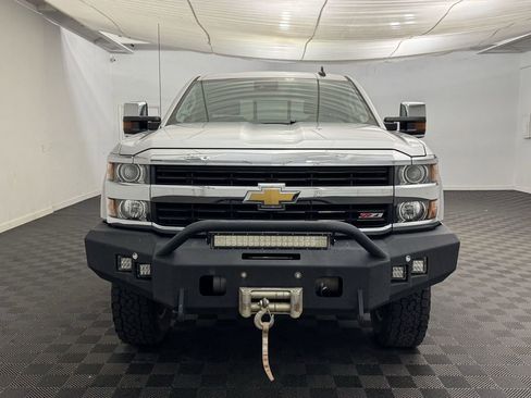 Used 2017 Chevrolet Silverado 3500 LTZ image 5