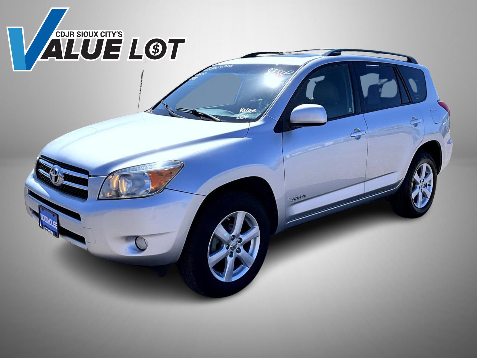 Used 2007 Toyota RAV4 Limited FWD image 1